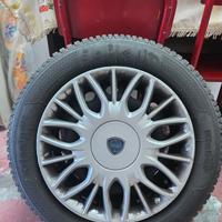 Gomme Termiche e cerchi 175 65 15 Dot 44 2022