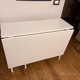 Tavolo  consolle ikea