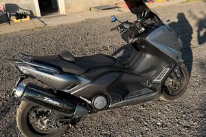 Yamaha TMax 530 abs