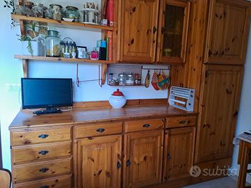 mobili cucina / taverna in pino massiccio