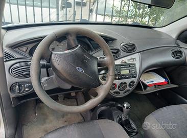 Ford focus 1600 a gas