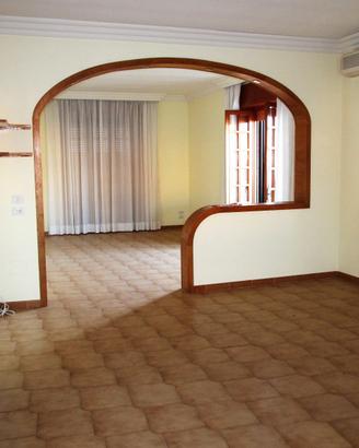 CENTRALE – AMPIO – CON TERRAZZO