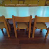 NIDO: Tavolo+6 sedie/cancelletto legno