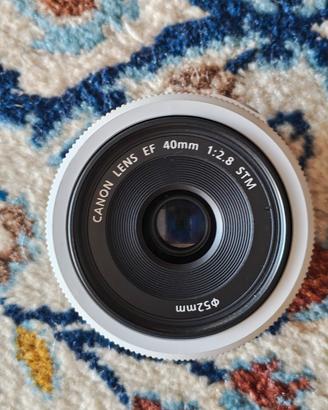 Canon ef 40mm 2.8