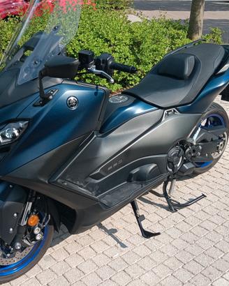 Yamaha TMAX 560