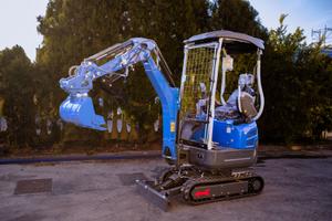 Mini Escavatore 15q PRO - KUBOTA CARRO ALLARGABILE