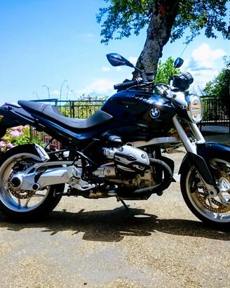 GIOIELLO!!!!   BMW r1200r Da vedere.