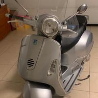 Piaggio Vespa 200 L - 2005