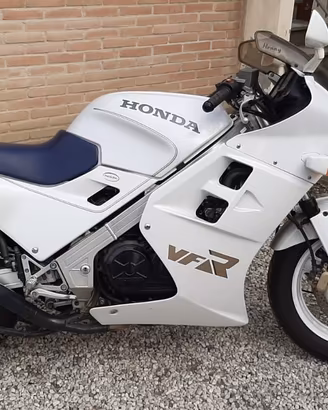 Honda VFR 750 F