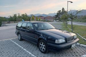 Volvo station wagon auto