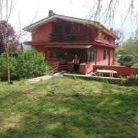 Villa trilivello bifamiliare + terreno