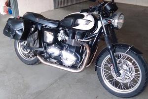 Triumph Boneville t100