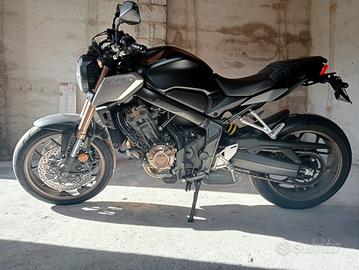 Honda CB650R - 2022