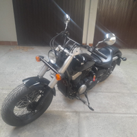 Honda 750 Shadow Black Spirit