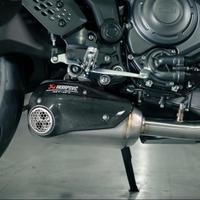 MT-07 Sistema di scarico completo Akrapovič