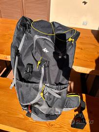 Zaino da Trekking quechua 70l