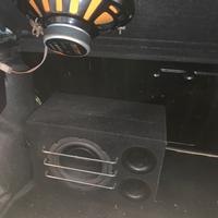 Subwoofer attivo auto