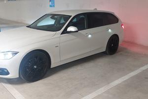 BMW 320d xdrive Touring sport - autom. da 190 CV