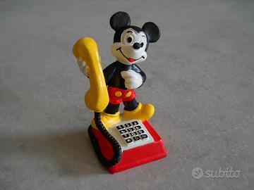 Topolino con telefono