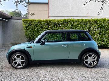 MINI Cooper 1.6 anno 2002
