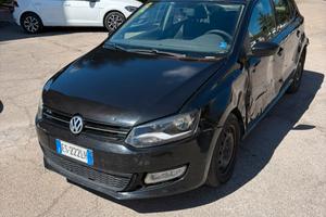 POLO VOLKSWAGEN