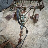 Estirpatore carrellato