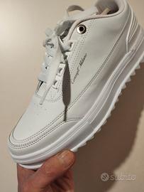 snichers uomo concept