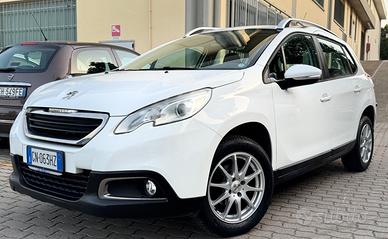 Peugeot 2008 PureTech Turbo 110 S&S Allure soli 42