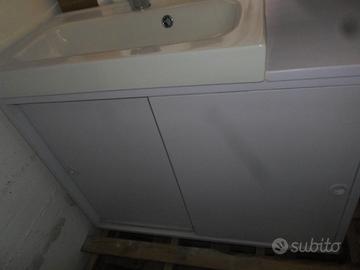 MOBILE LAVABO SOSPESO SALVASPAZIO BAGNO SU MISURA