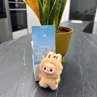 Labubu pin for love S