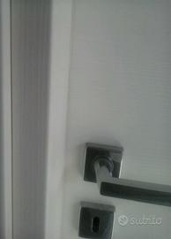 Porte pronte Spissu finestre e persiane posa