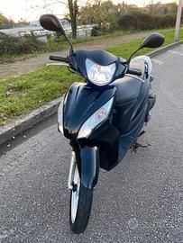 Pezzi di ricambio honda vision