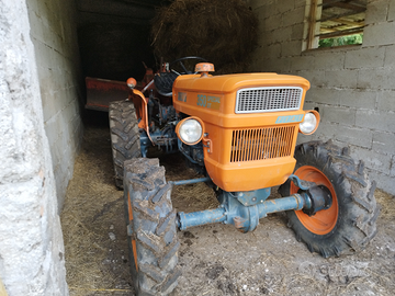 Trattore agricolo fiat 350 4*4