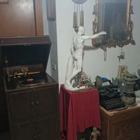 pezzi d'antiquariato e collezionismo vedi foto 