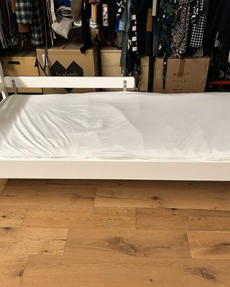 Lettino ikea Kritter +materasso+ lenzuola angoli