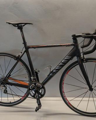 Canyon Ultimate CF – bici da corsa in carbonio!