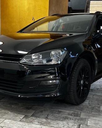 VOLKSWAGEN Golf Variant 1.6 TDI 110 CV DSG Comfo