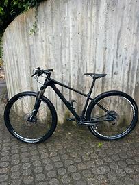 Mtb front Focus Raven carbonio ruote 29 taglia M