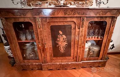 Credenza stile inglese in radica di noce