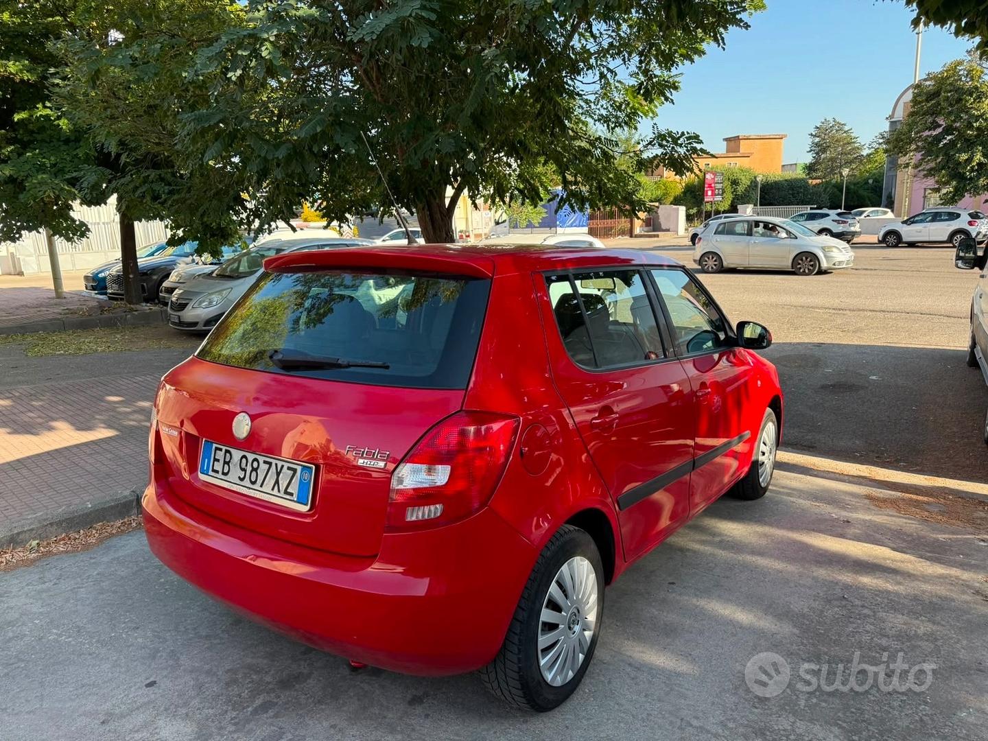 Skoda Fabia 2010 photo 5