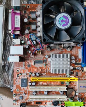 Blocco Retro PC Foxconn AM2 + Athlon 64 3800+