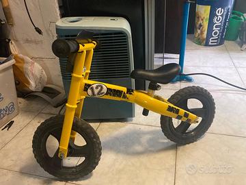 Balance bike Yellow Thunder Chicco