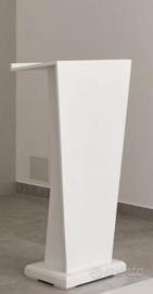 Pulpito nuovissimo bianco, elegante 