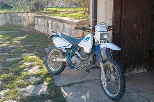 Suzuki dr 350 s