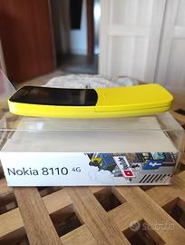 Nokia 8110 4G Banana Phone - Nuovo