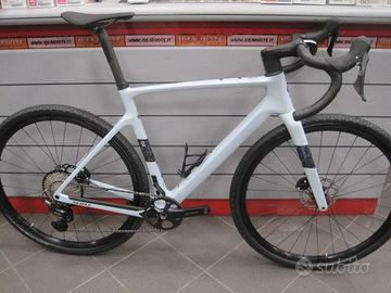 SCOTT ADDICT GRAVEL CARBONIO SHIMANO GRX 12 V