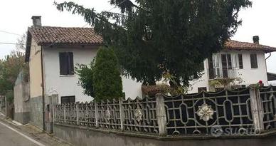 Abitazione a Rocca d'Arazzo (AT)