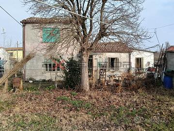CAVARZERE - CASA DA RISTRUTTURARE