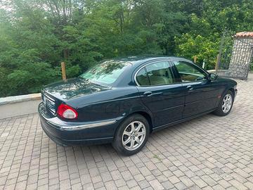 Jaguar x type