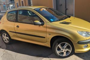 Peugeot 206 2.0 Hdi XS 3 porte Giugno 2002